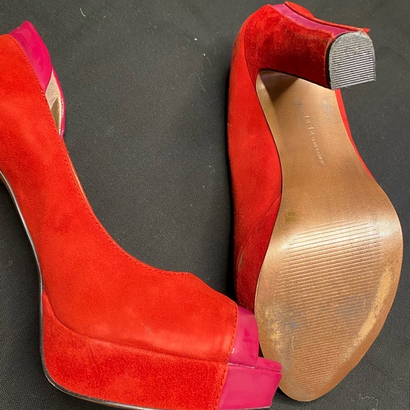 BCBG Red Suede and Fuchsia Patent Leather 5 inch Peep Toe Heels Size 10 Shoes - Picture 10 of 14